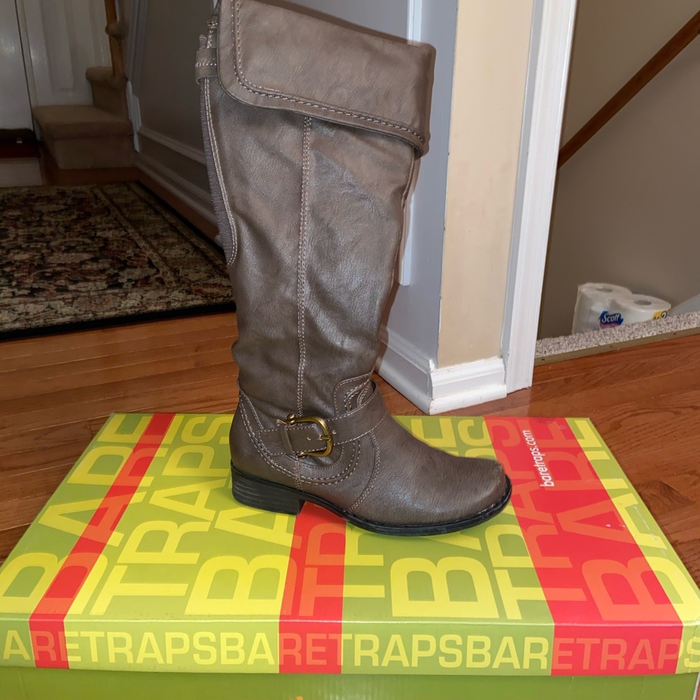 Baretrap boots